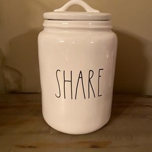 Rae Dunn Share canister